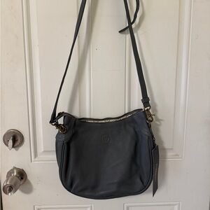 Wanderers Co. Santorini Grand Crossbody bag
